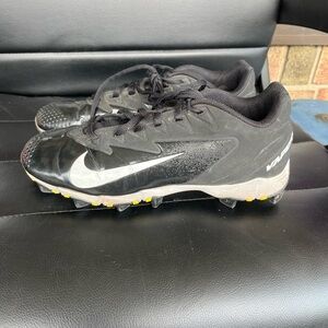 Nike Vapor Ultrafly Baseball Cleats size 7.5y